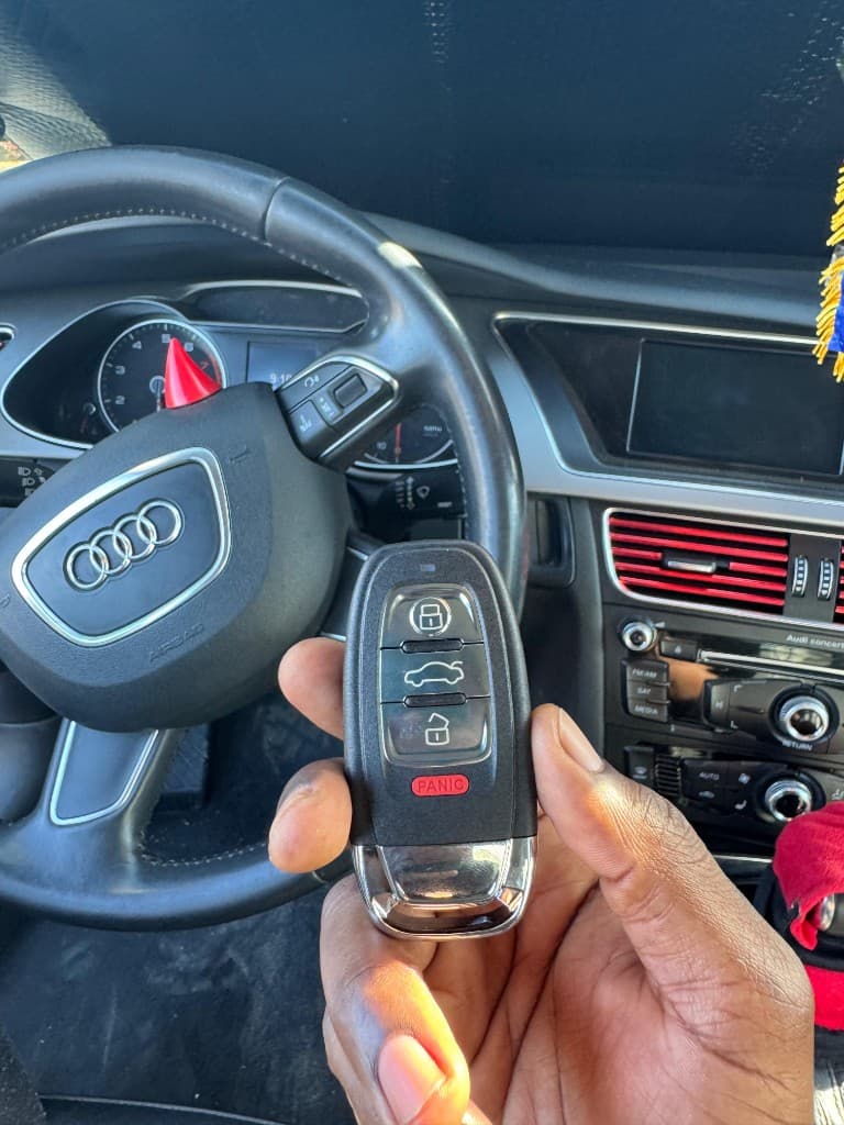 Audi key fob held inside the vehicle after on-site programming